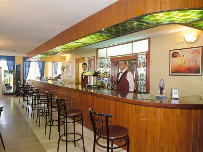 Kross Velazquez Benalmadena Hotel