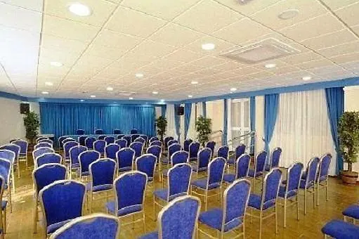 Kross Velazquez Benalmádena Hotel